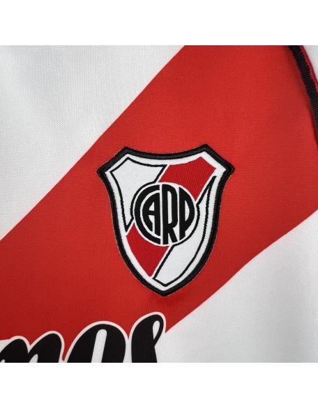 Retro River Plate 00/01