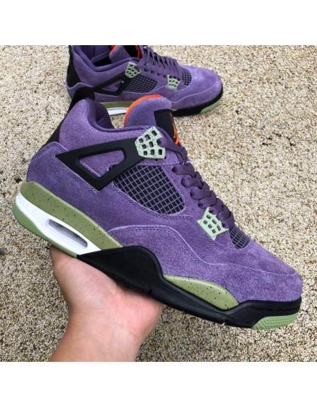 Air Jordan 4 Retro 