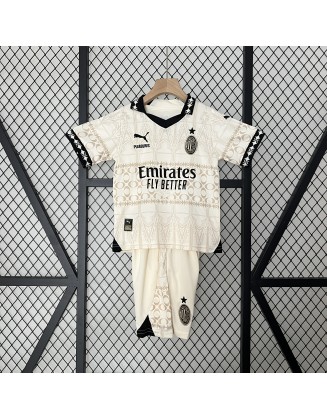 Camiseta Del AC Milan 24/25 Niños