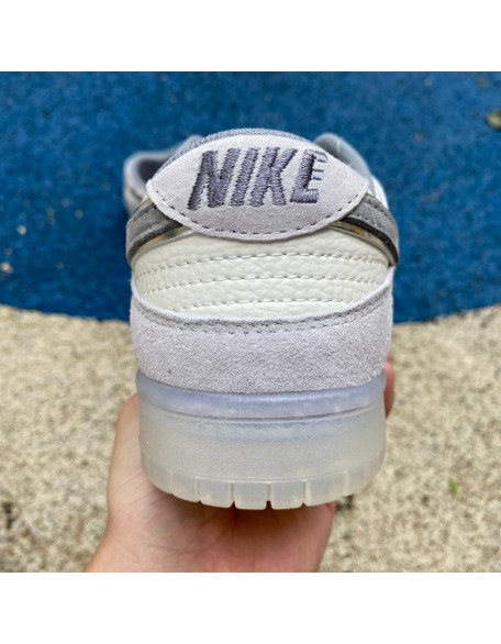 Nike SB Dunk Low Pro