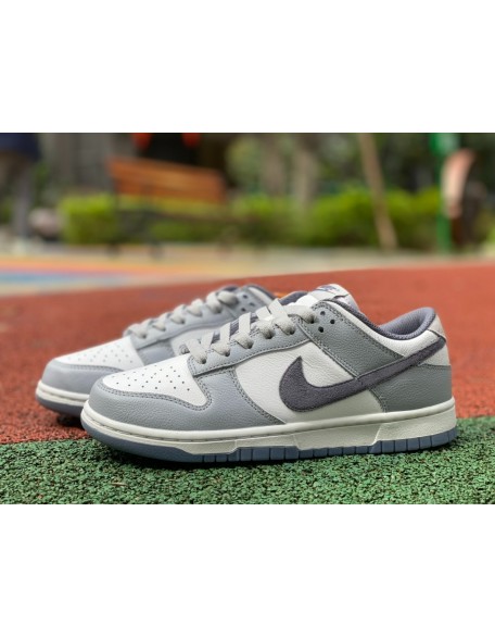 Nike SB Dunk Low Pro