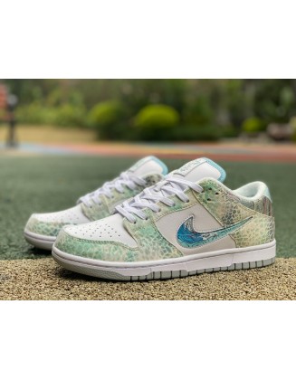 Nike SB Dunk Low 