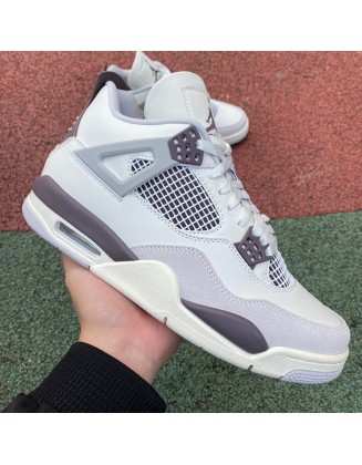 Air Jordan 4 RETRO