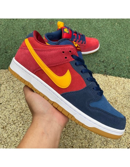 Nike SB Dunk Low 